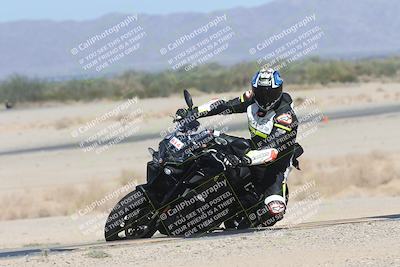 media/Oct-02-2025-Racers Edge (Thu) [[2c91cb6ab3]]/3-B Group/Session 1-Turn 9 Inside (1020am)/